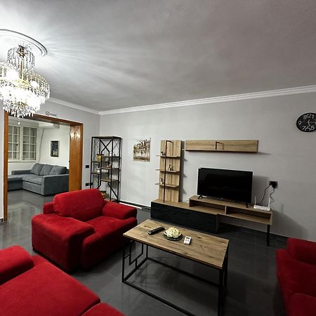 Tirana Treasure: Chic 2Br-Apartment 8Min To Skanderbeg Place 外观 照片