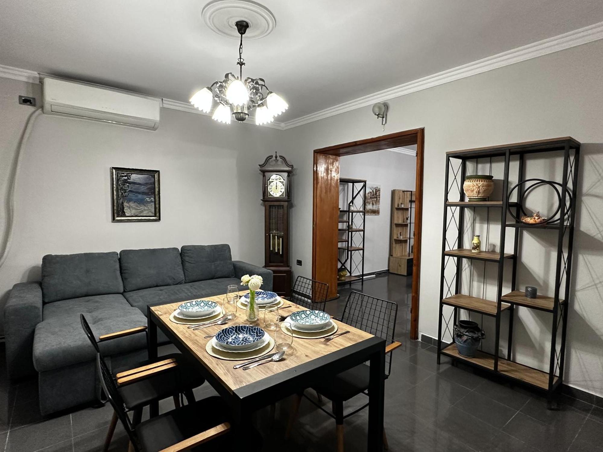 Tirana Treasure: Chic 2Br-Apartment 8Min To Skanderbeg Place 外观 照片