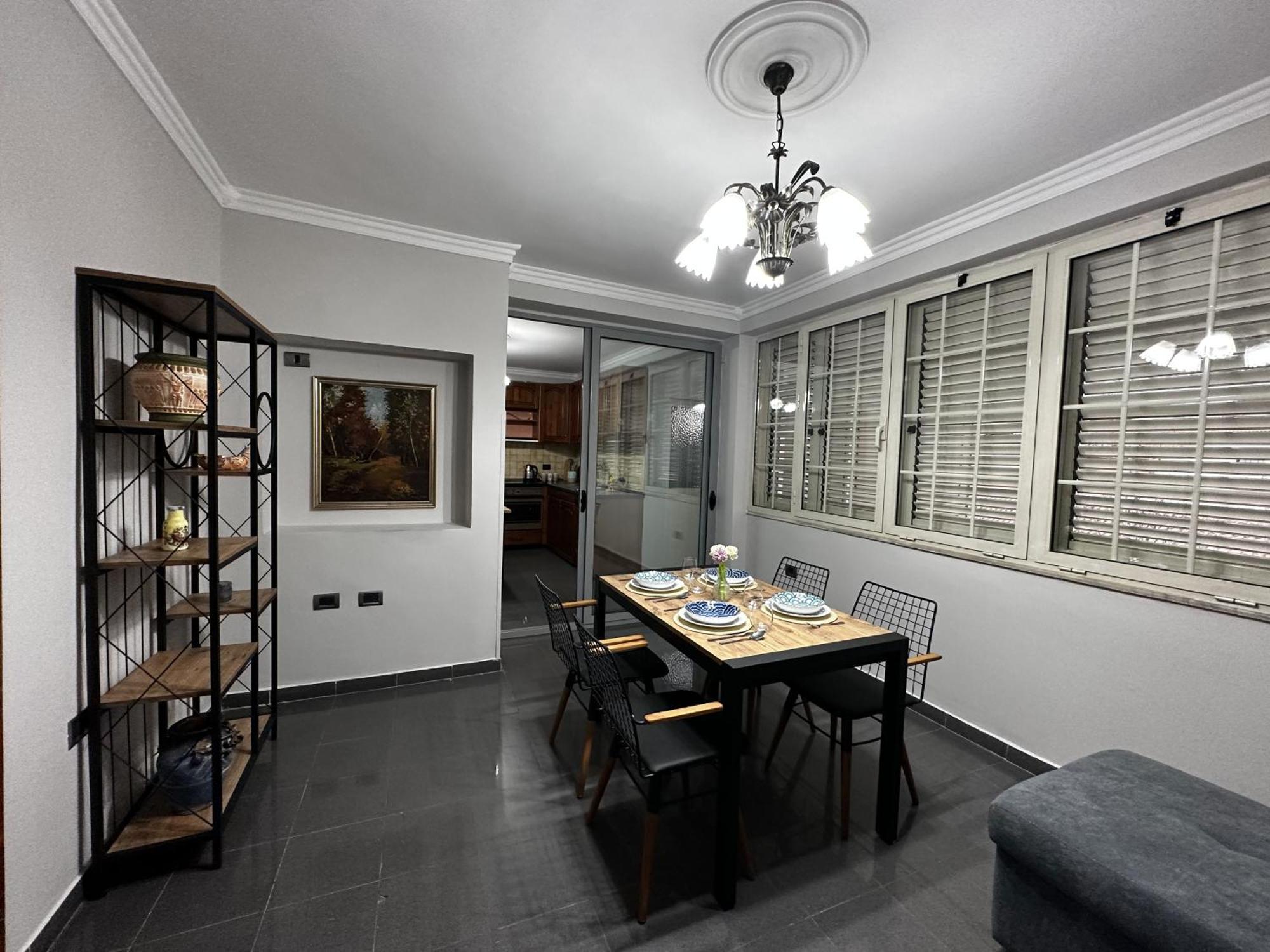 Tirana Treasure: Chic 2Br-Apartment 8Min To Skanderbeg Place 外观 照片