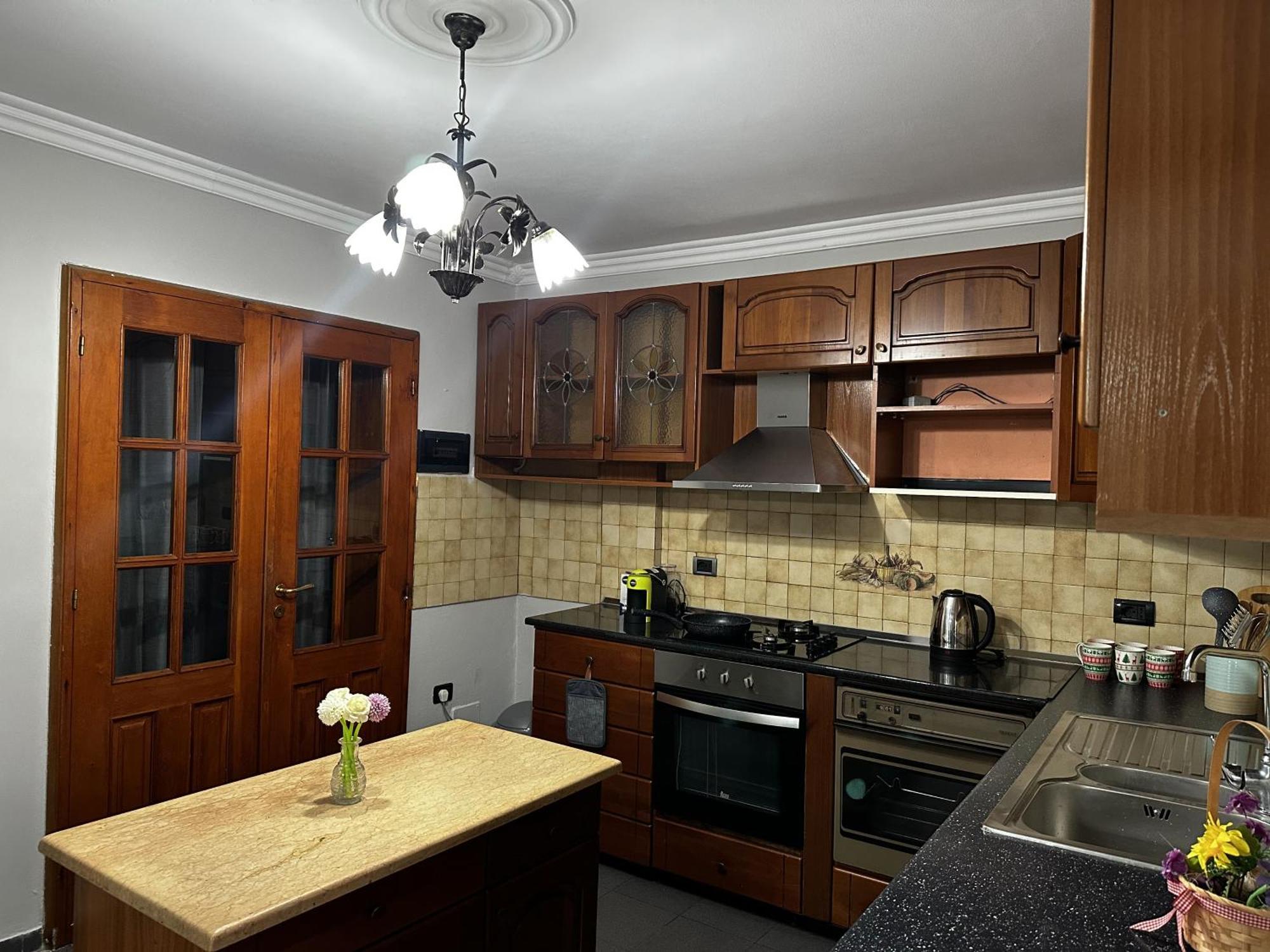 Tirana Treasure: Chic 2Br-Apartment 8Min To Skanderbeg Place 外观 照片